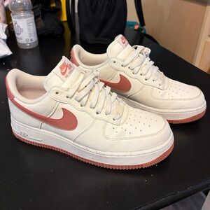 Nike Air Force 1 Sneakers